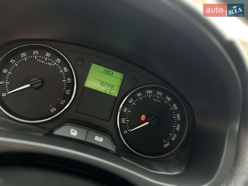 Універсал Skoda Fabia 2010 в Івано-Франківську