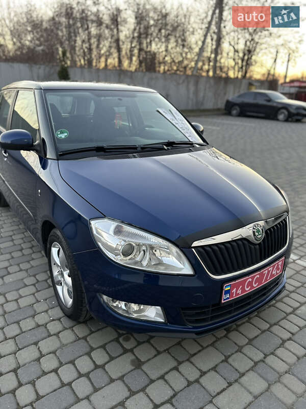 Універсал Skoda Fabia 2010 в Івано-Франківську