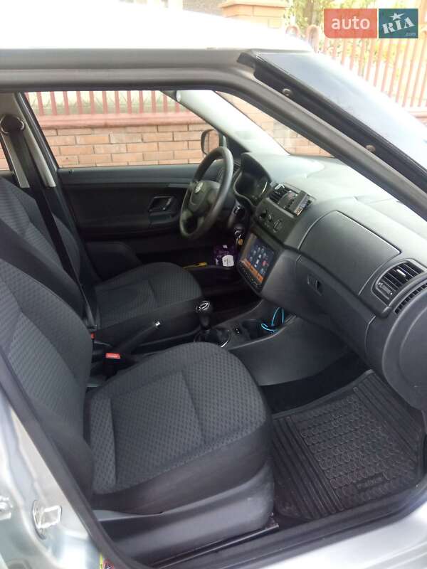 Універсал Skoda Fabia 2011 в Вінниці