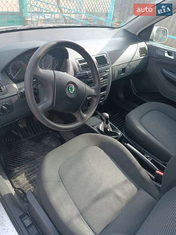 Універсал Skoda Fabia 2006 в Миколаєві