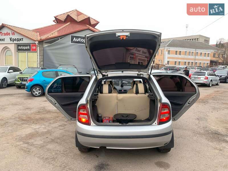 Хетчбек Skoda Fabia 2001 в Вінниці