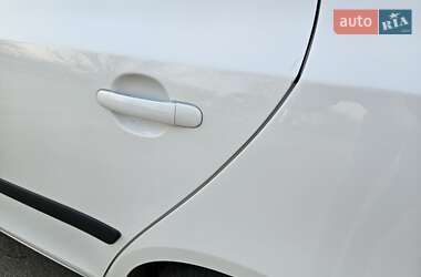 Хетчбек Skoda Fabia 2010 в Рівному
