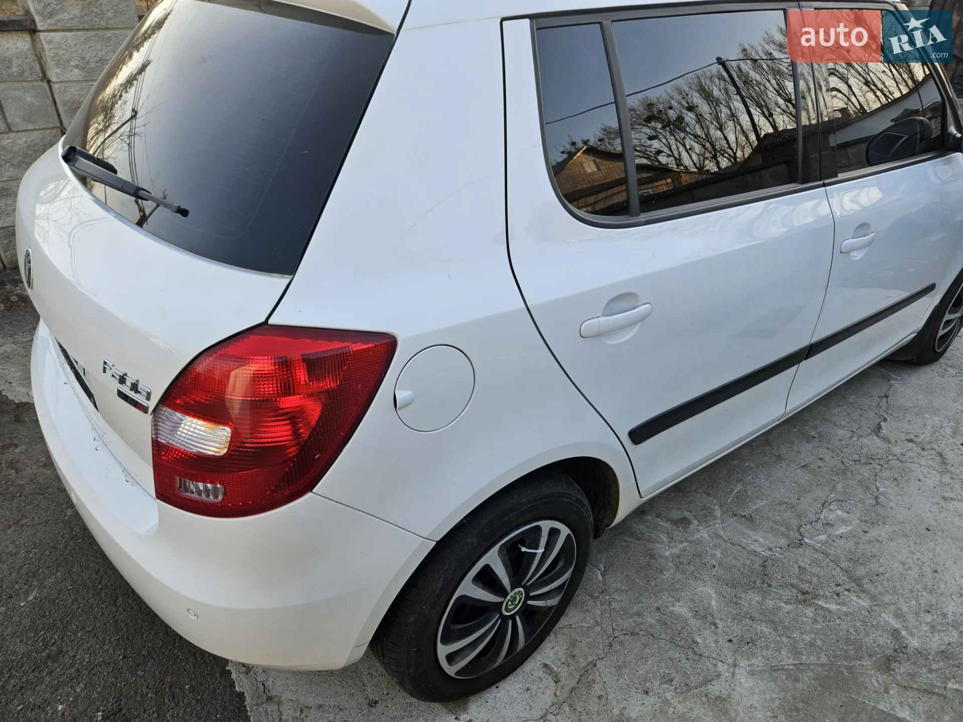2010 Skoda Fabia - мініатюра 31