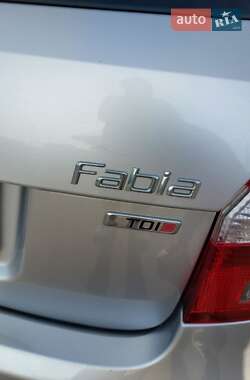Универсал Skoda Fabia 2011 в 