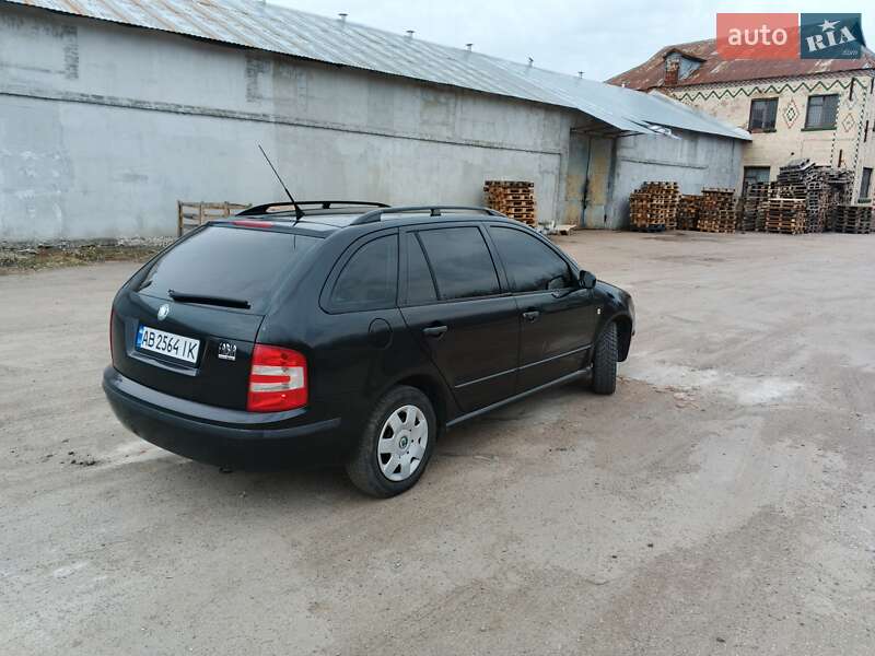 Хетчбек Skoda Fabia 2005 в Вороновиці