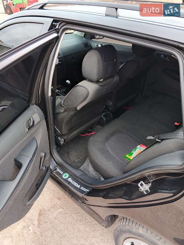 Хетчбек Skoda Fabia 2005 в Вороновиці