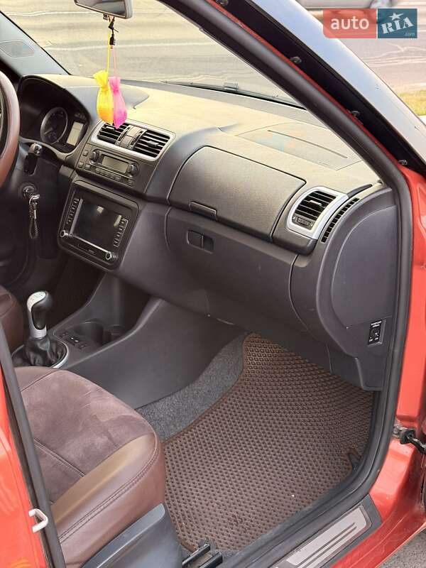 Хетчбек Skoda Fabia 2007 в Луцьку