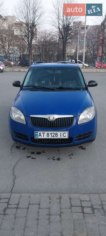 Хэтчбек Skoda Fabia 2008 в 