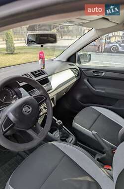 Хэтчбек Skoda Fabia 2016 в 