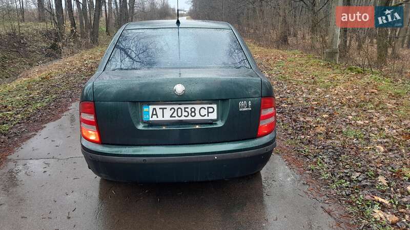 Седан Skoda Fabia 2002 в Рожнятові