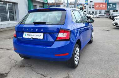 Хэтчбек Skoda Fabia 2019 в 