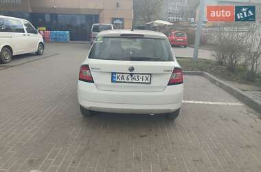 Хэтчбек Skoda Fabia 2017 в 