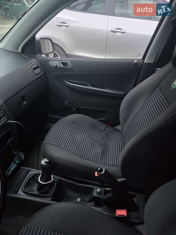 Хэтчбек Skoda Fabia 2006 в Днепре фото 3 Хэтчбек Skoda Fabia 2006 в Днепре