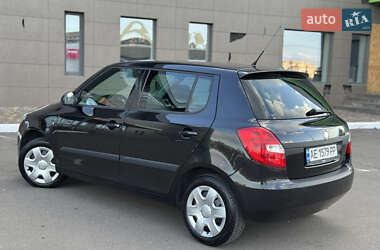 Хетчбек Skoda Fabia 2008 в 
