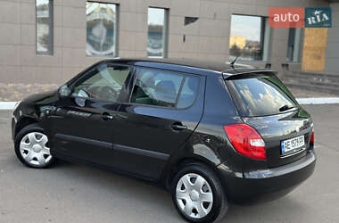 Хетчбек Skoda Fabia 2008 в 