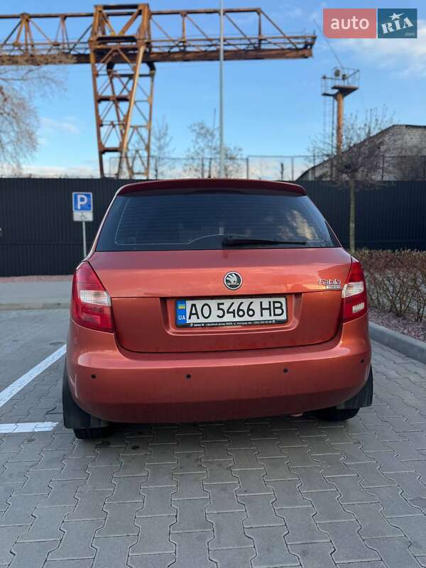 Хетчбек Skoda Fabia 2008 в Києві