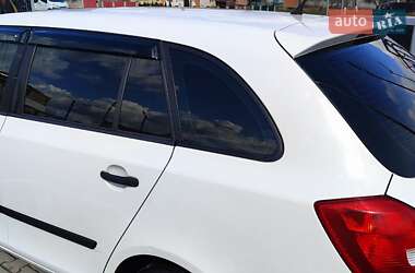 Универсал Skoda Fabia 2011 в 