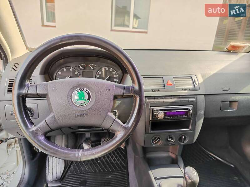 Хетчбек Skoda Fabia 2002 в Львові