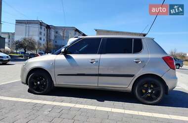 Хэтчбек Skoda Fabia 2007 в 