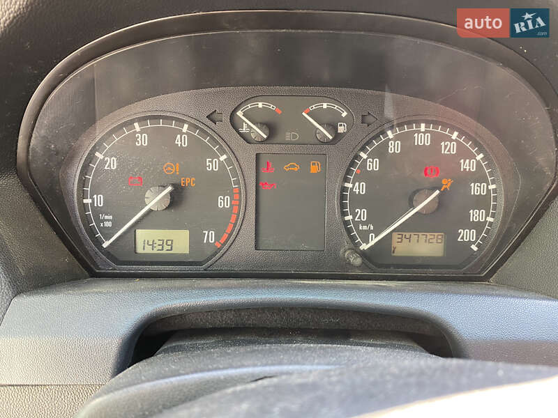 Хэтчбек Skoda Fabia 2004 в Макарове
