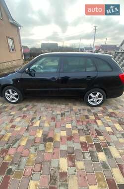 Универсал Skoda Fabia 2010 в 
