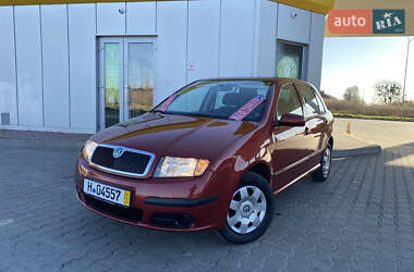 Хэтчбек Skoda Fabia 2008 в 