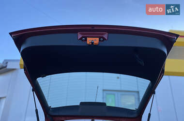 Хэтчбек Skoda Fabia 2008 в 