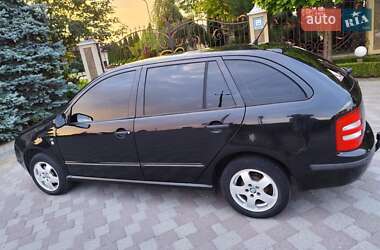 Універсал Skoda Fabia 2001 в 