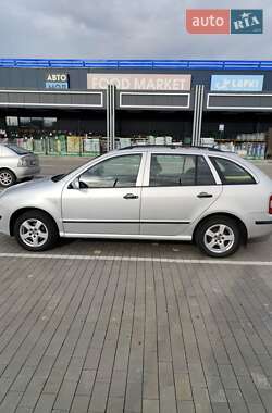Универсал Skoda Fabia 2005 в 