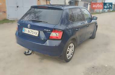 Хэтчбек Skoda Fabia 2015 в 