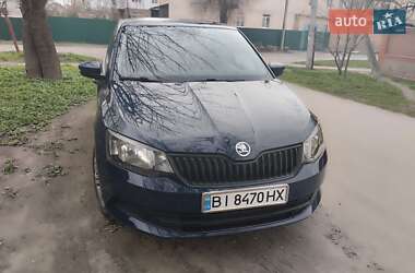 Хэтчбек Skoda Fabia 2015 в 