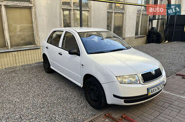 Хэтчбек Skoda Fabia 2002 в Киеве
