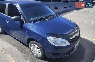 Хетчбек Skoda Fabia 2010 в 