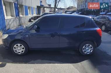 Хетчбек Skoda Fabia 2010 в 