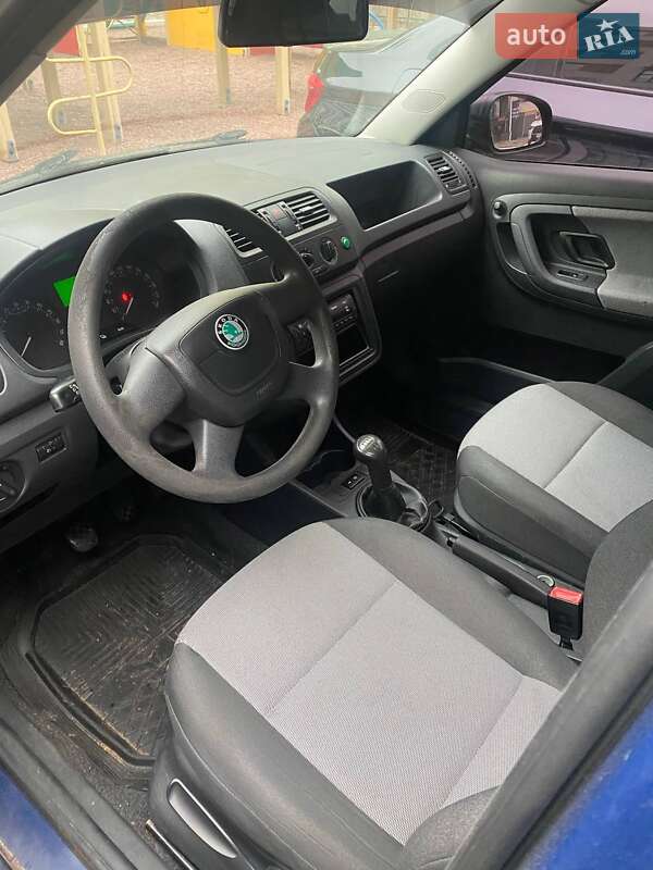 Хетчбек Skoda Fabia 2010 в Києві