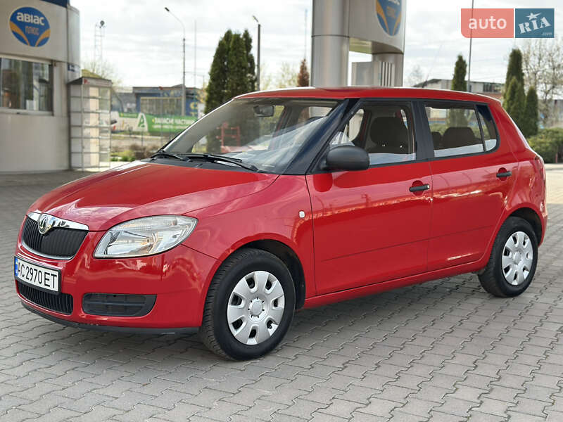 Хетчбек Skoda Fabia 2008 в 