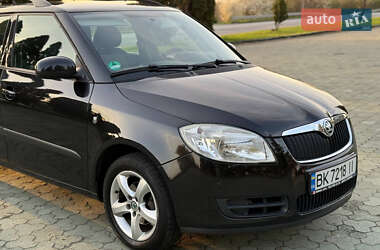 Универсал Skoda Fabia 2009 в 