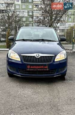 Хэтчбек Skoda Fabia 2013 в 