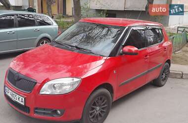 Хэтчбек Skoda Fabia 2008 в 
