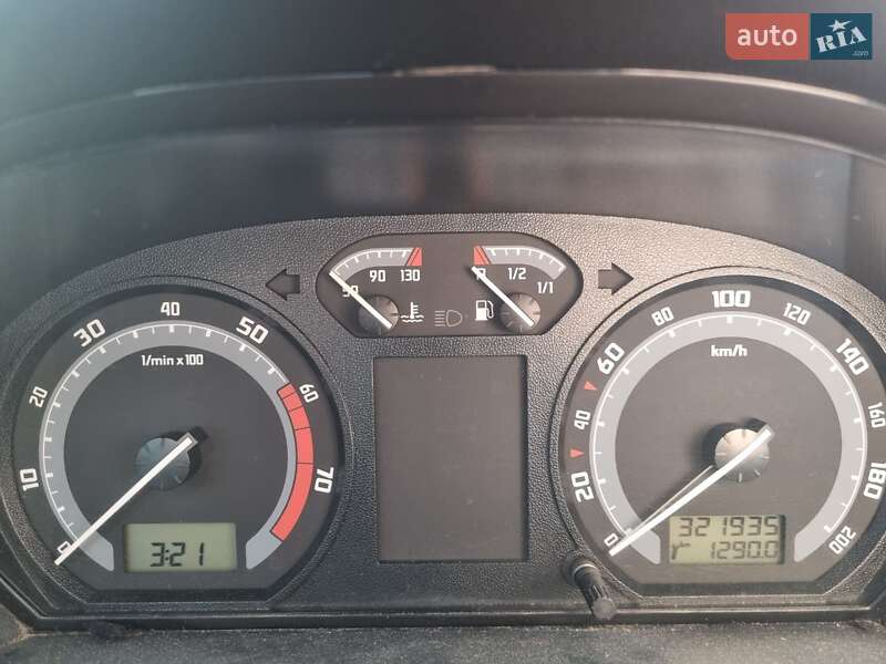 Універсал Skoda Fabia 2005 в Звягелі