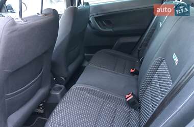 Хэтчбек Skoda Fabia 2011 в 