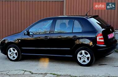 Хетчбек Skoda Fabia 2007 в 