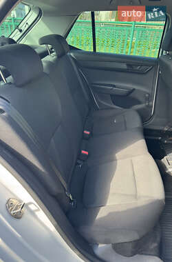Хэтчбек Skoda Fabia 2015 в 
