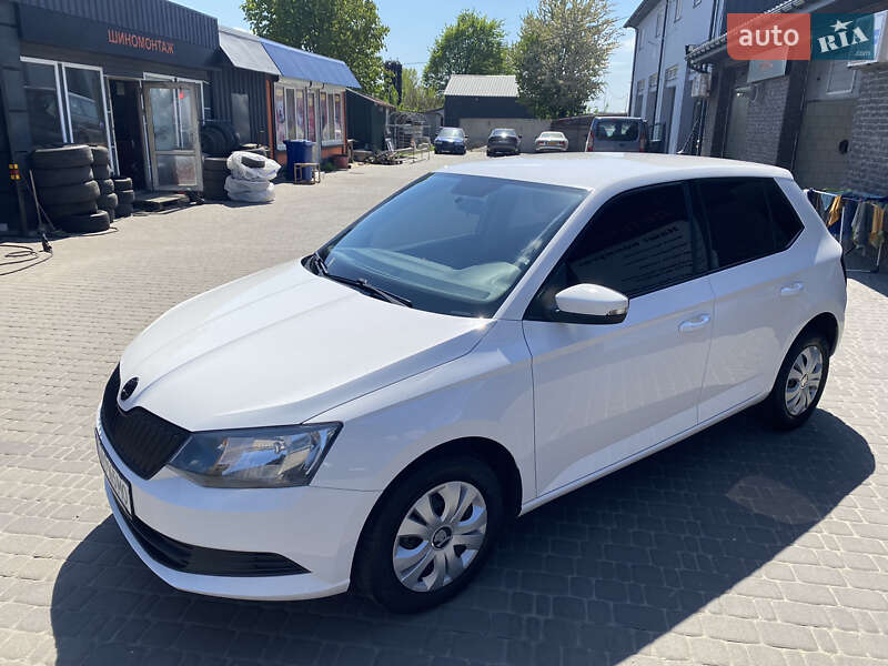 Хэтчбек Skoda Fabia 2016 в Белой Церкви