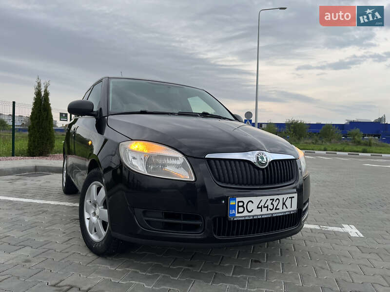 Хетчбек Skoda Fabia 2009 в Стрию