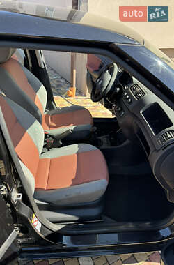 Хэтчбек Skoda Fabia 2007 в 