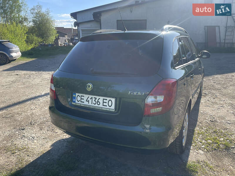Универсал Skoda Fabia 2008 в Черновцах