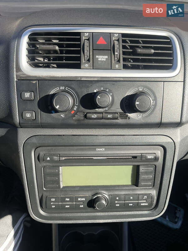 Универсал Skoda Fabia 2008 в Черновцах