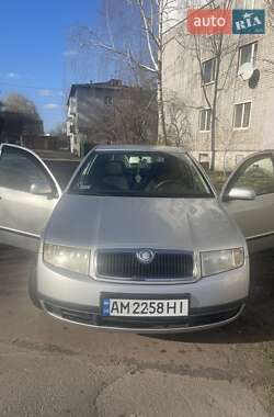 Хэтчбек Skoda Fabia 2004 в 