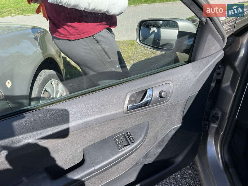 Універсал Skoda Fabia 2006 в Старокостянтинові